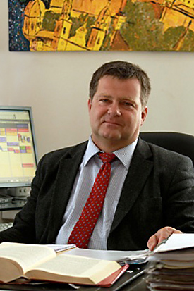 Dr. Klaus Perner, Portrait, Anwalt, Jurist, Salzburg 